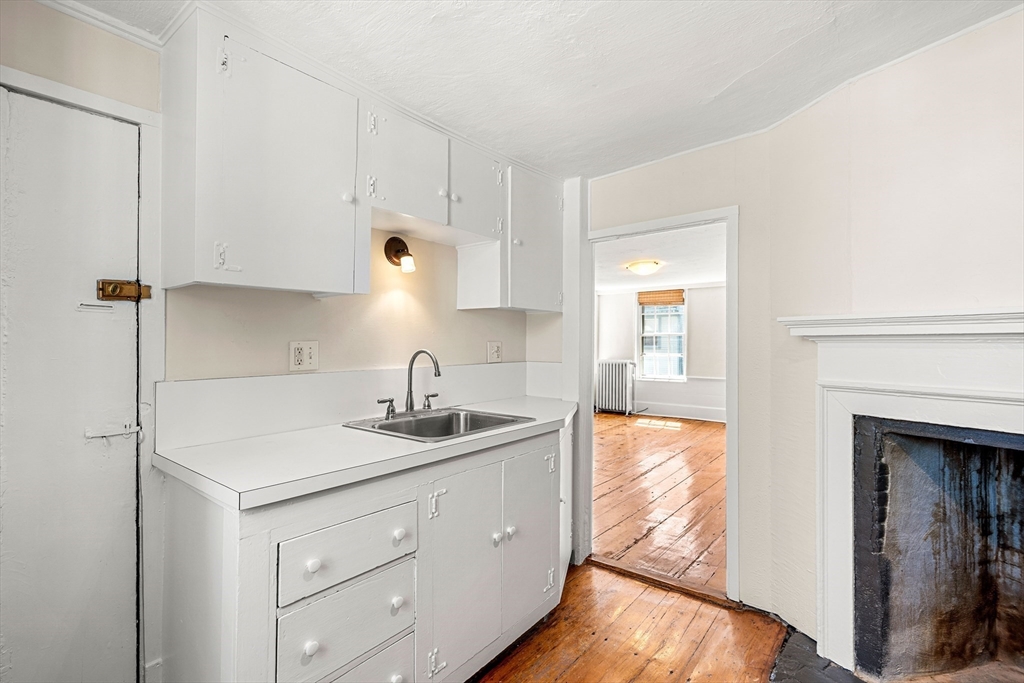 31 Mugford St. Property Photo 14