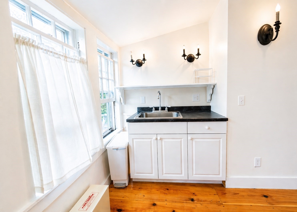 31 Mugford St. Property Photo 24