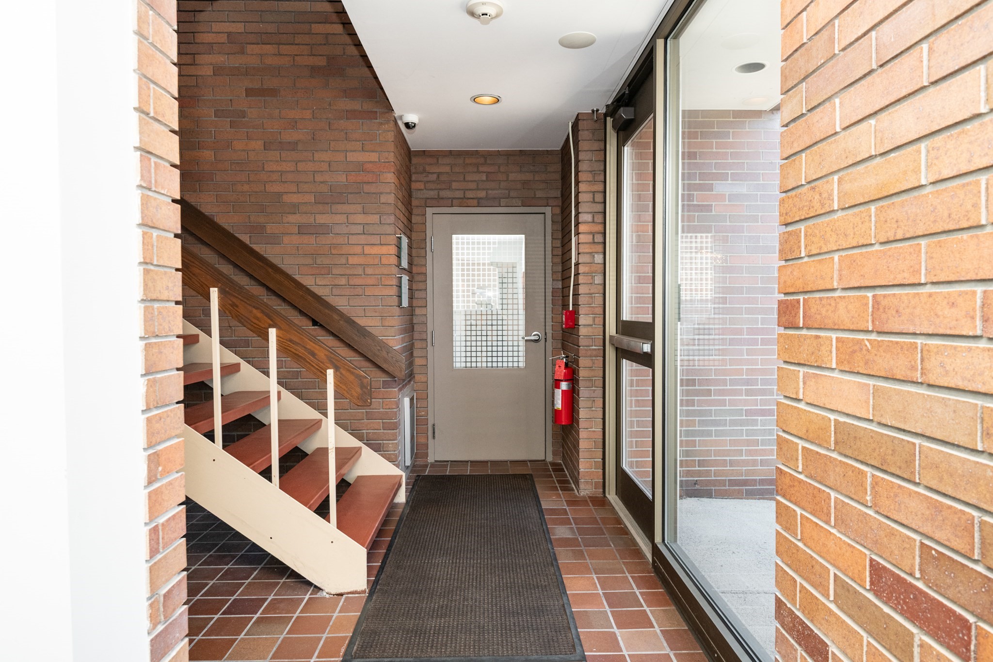 20 Conant St # 1b Property Photo 4