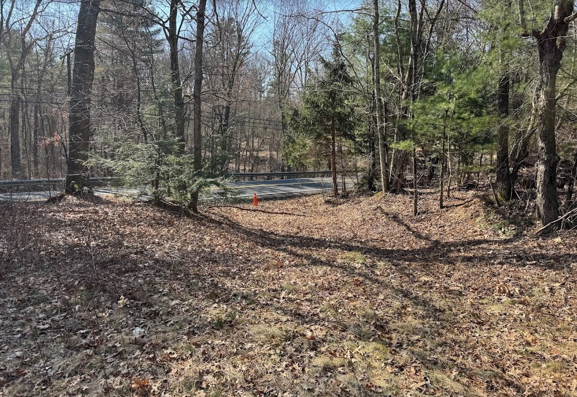 0a Brimfield Rd Property Photo 1