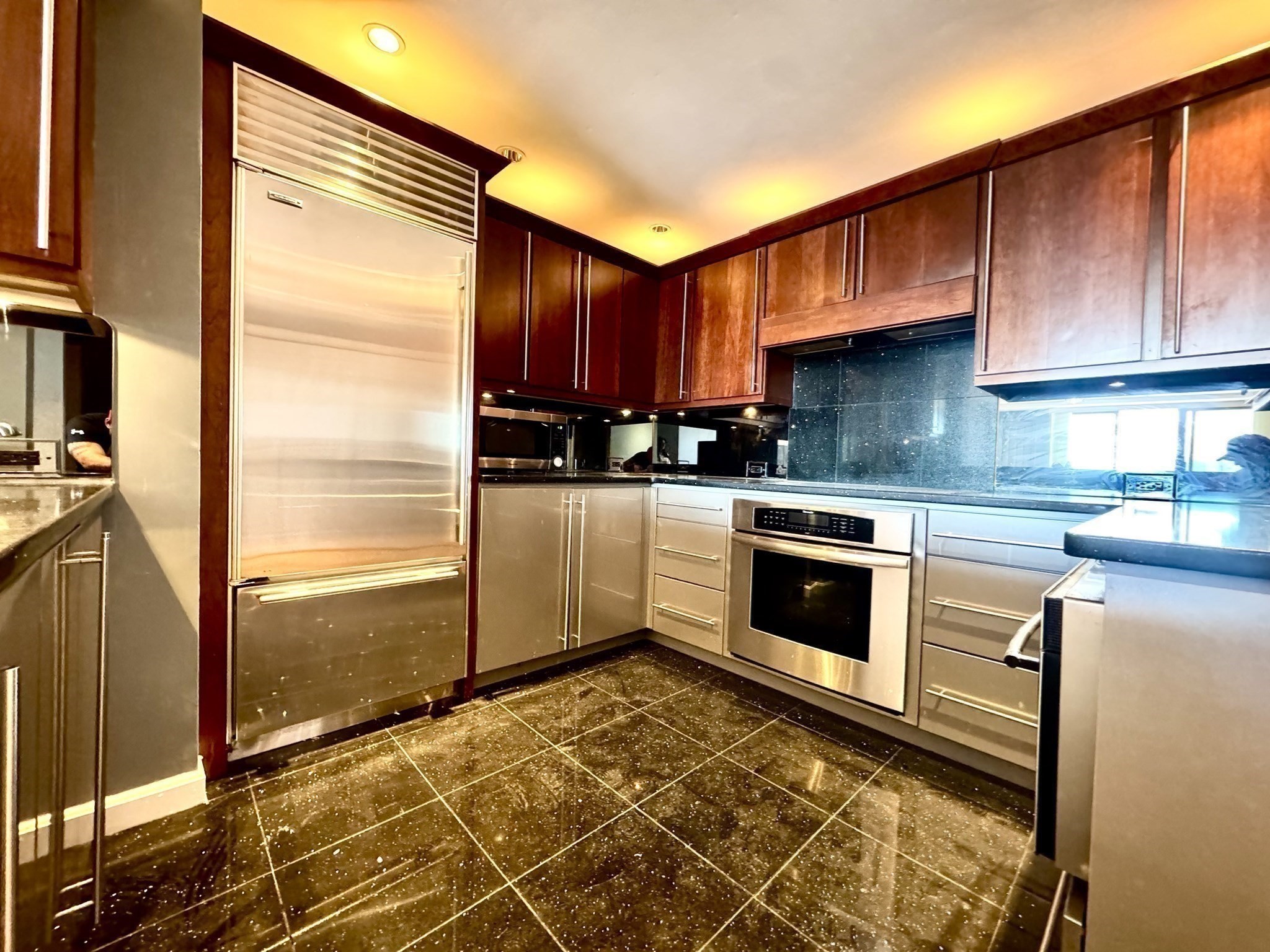 350 Revere Beach Blvd # 11e Property Photo 5