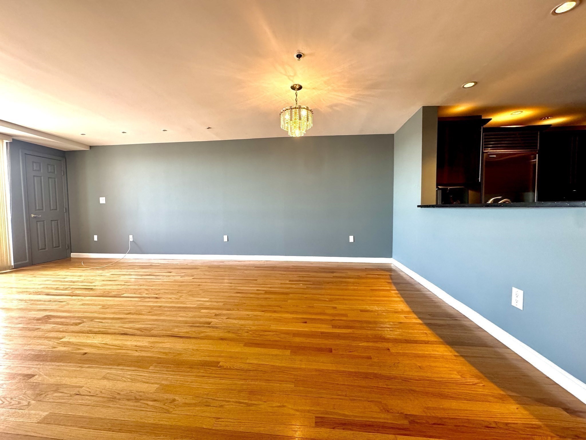 350 Revere Beach Blvd # 11e Property Photo 8