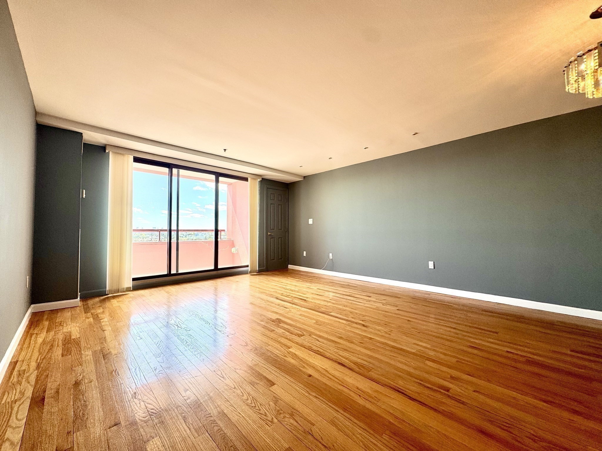 350 Revere Beach Blvd # 11e Property Photo 10