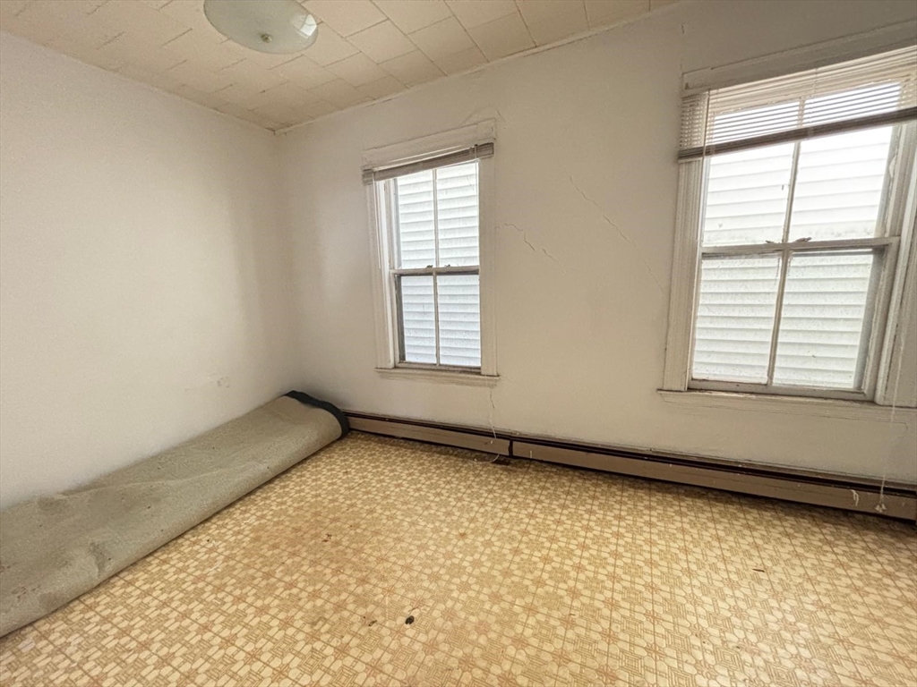 155 Amory St Property Photo 5