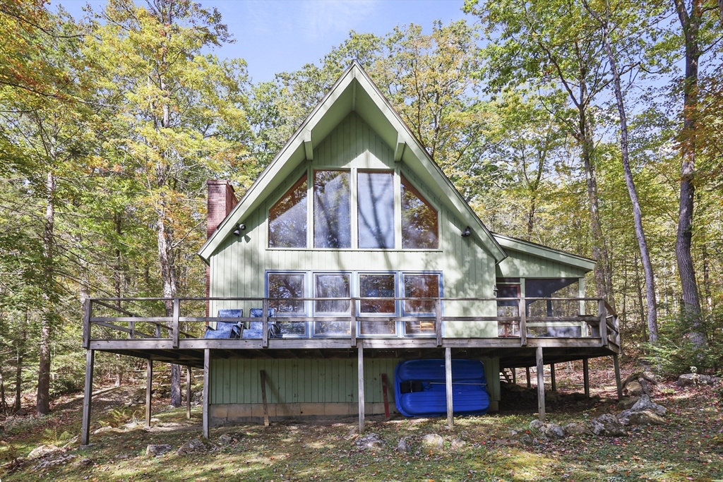 98 Loop Dr Property Photo 2