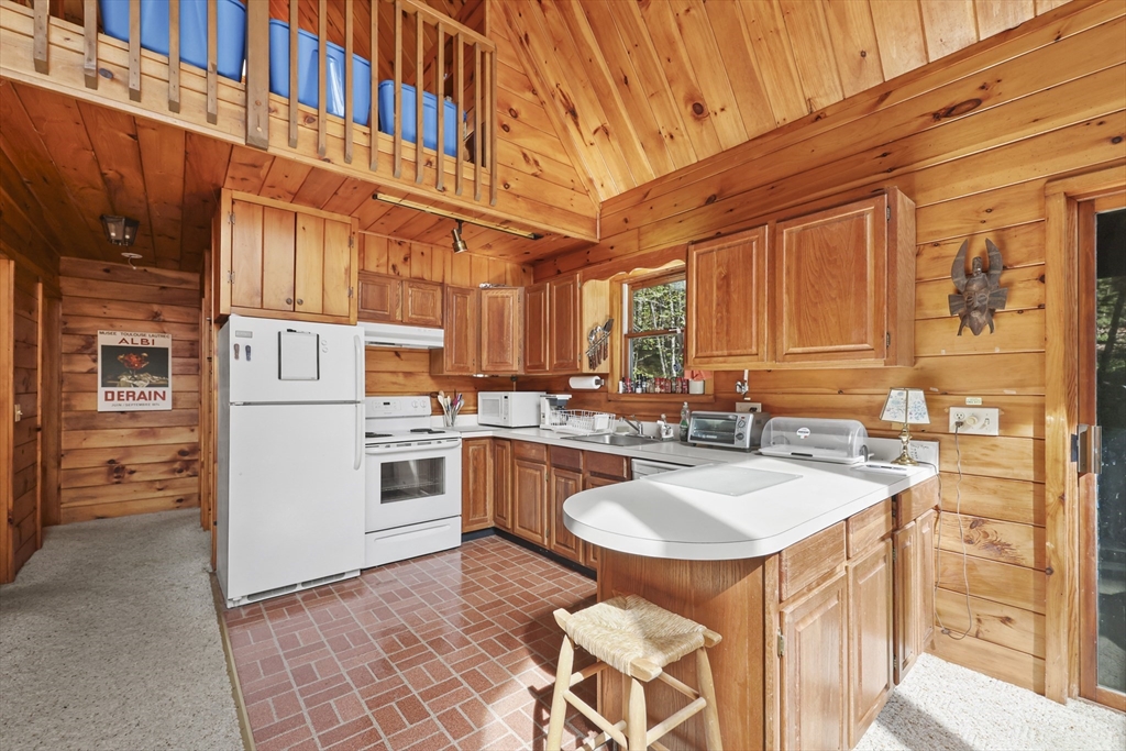 98 Loop Dr Property Photo 12
