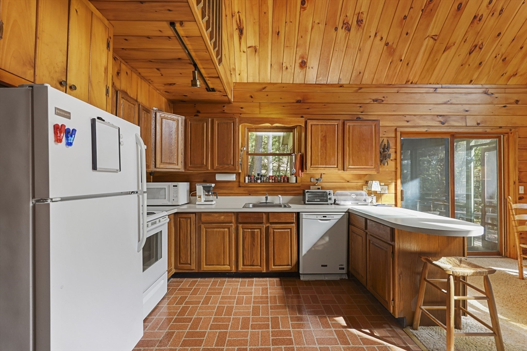 98 Loop Dr Property Photo 14