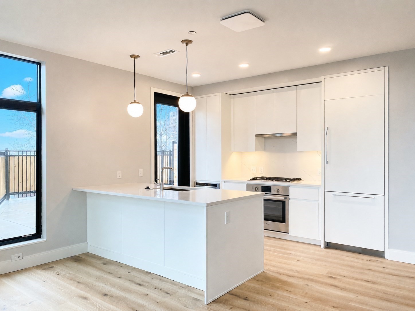 191 Washington St # 301 Property Photo 1