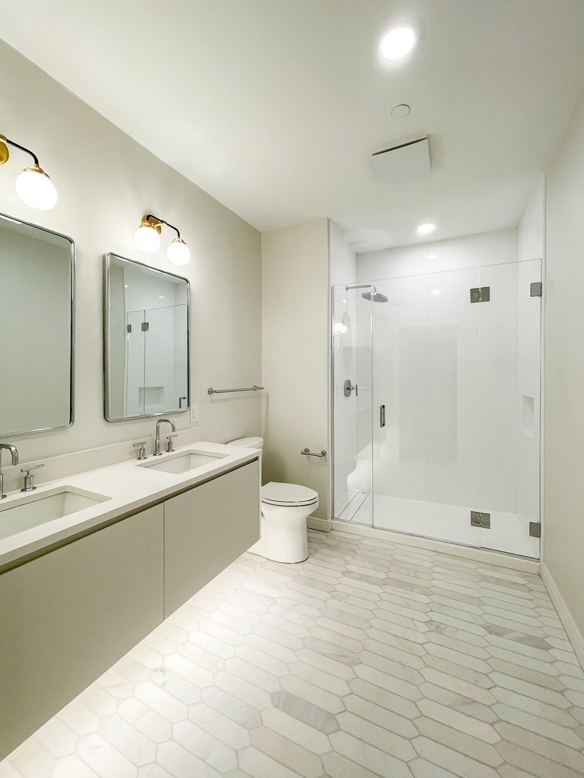 191 Washington St # 301 Property Photo 5