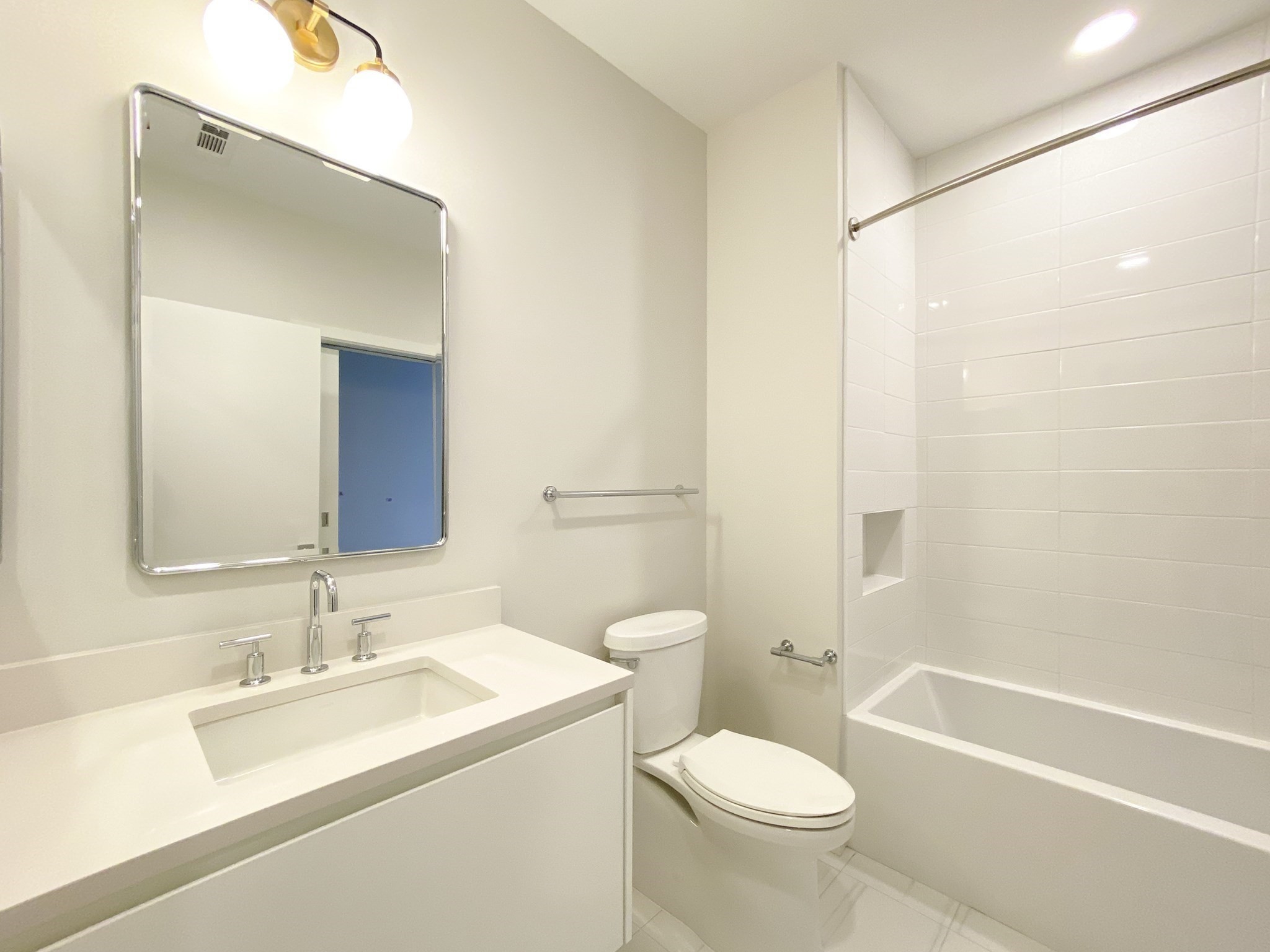 191 Washington St # 301 Property Photo 7