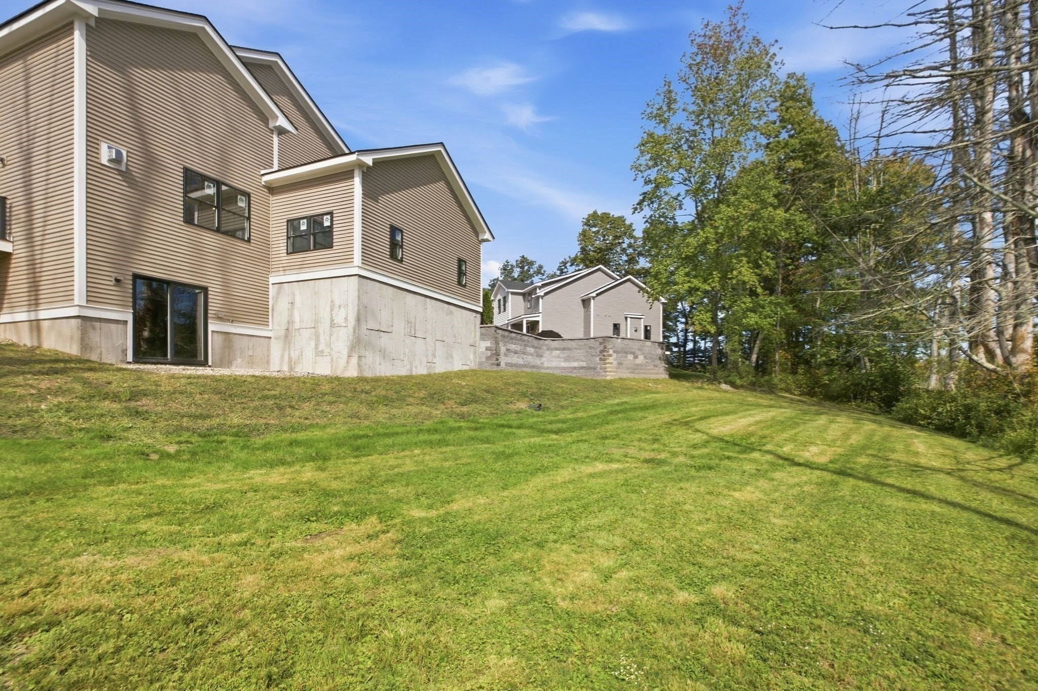 137 Essex Street Property Photo 18