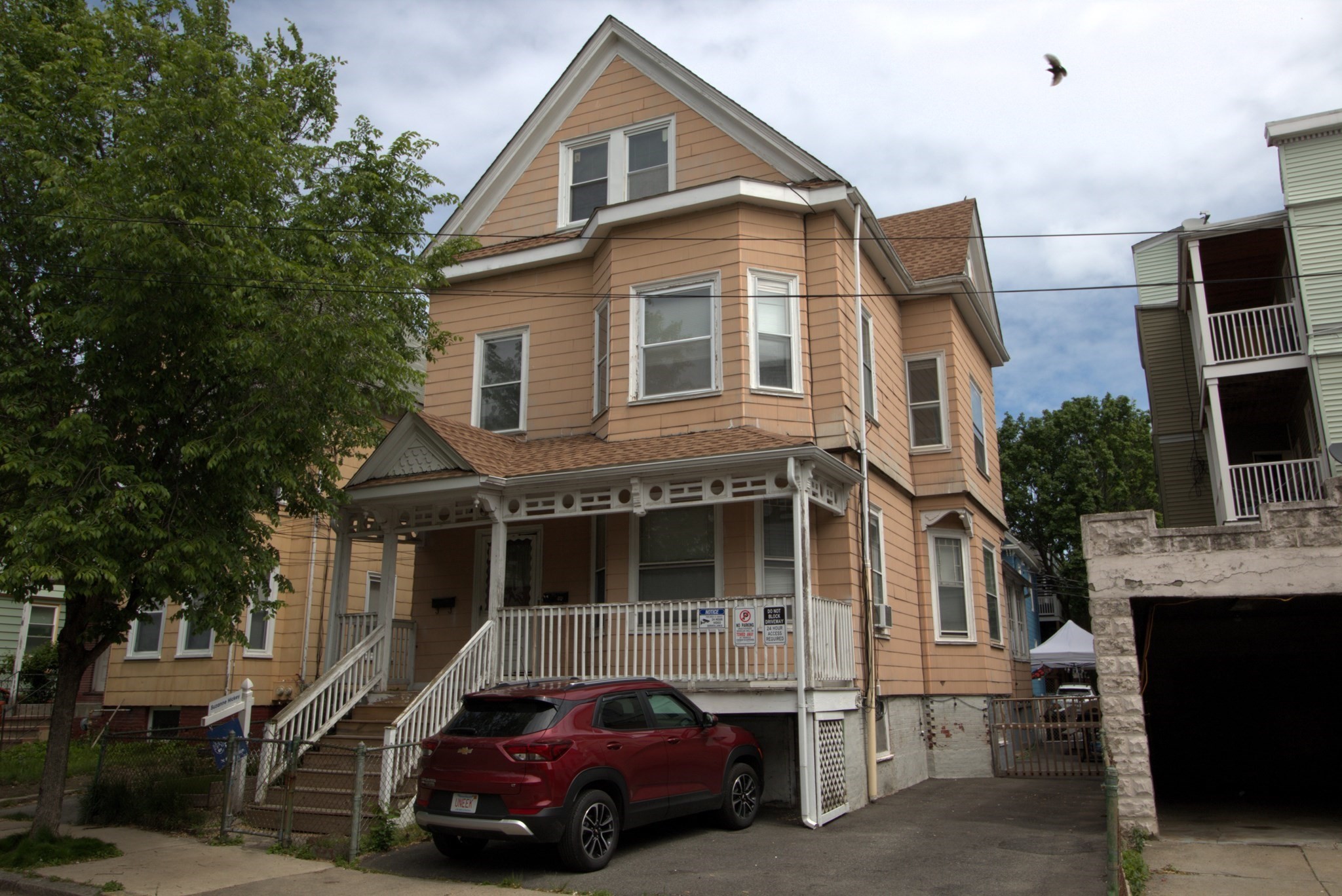 7 Stickney Ave Property Photo 3