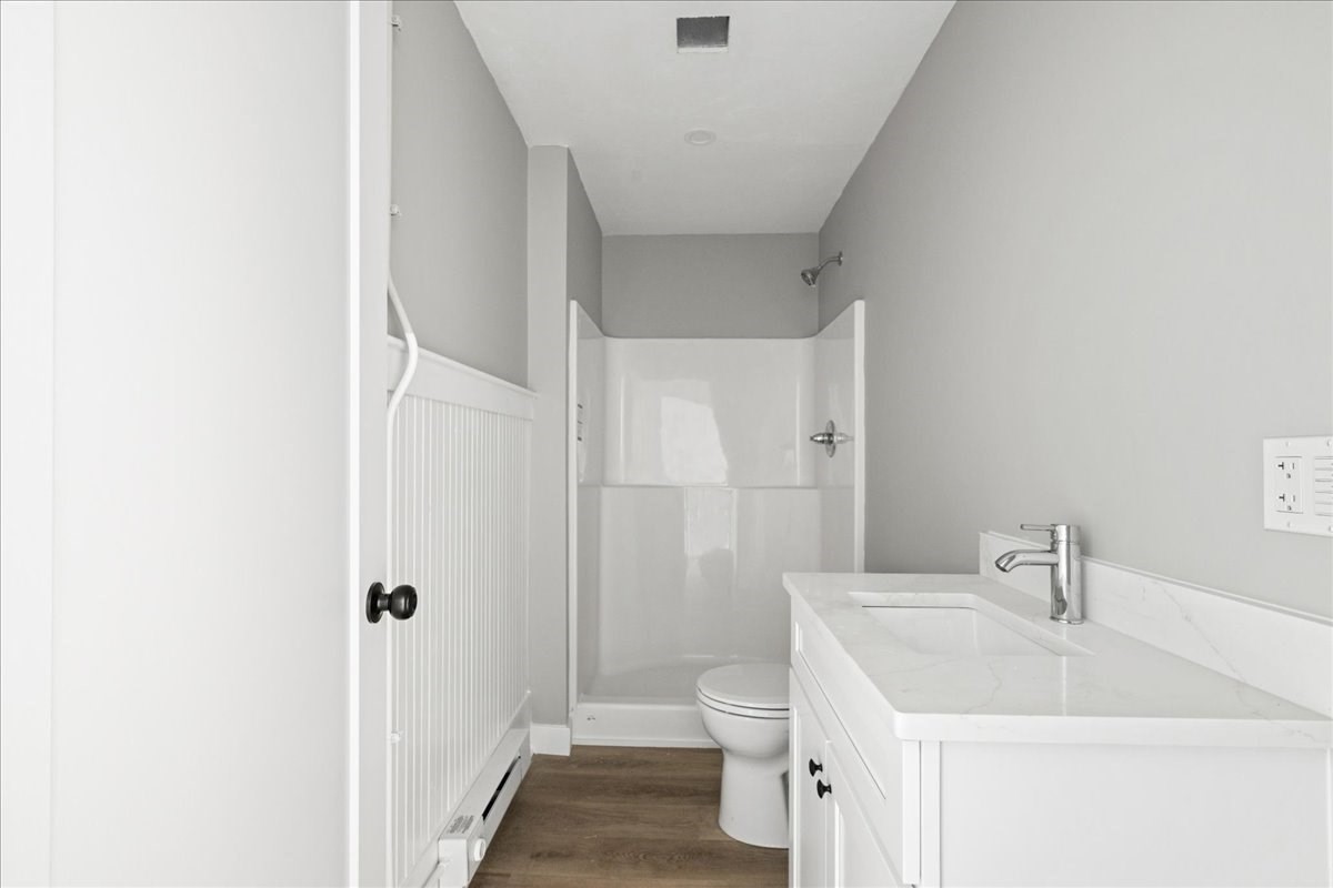 22 Waverly St # 101 Property Photo 4