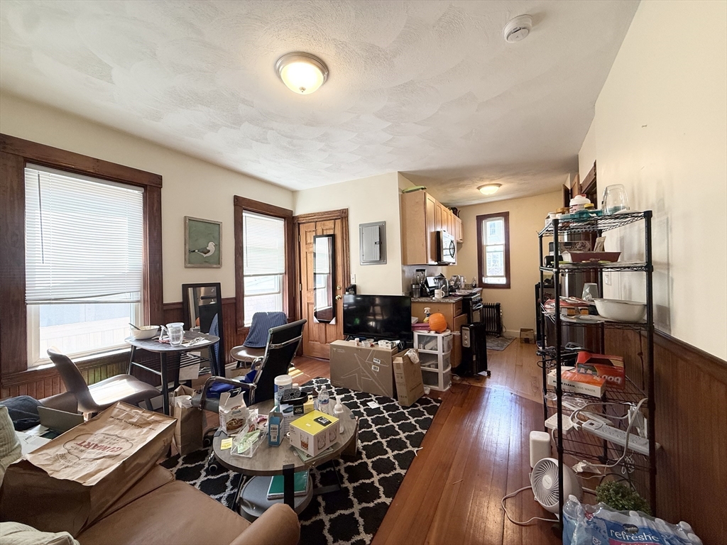 146 Webster Avenue # 1 Property Photo 5