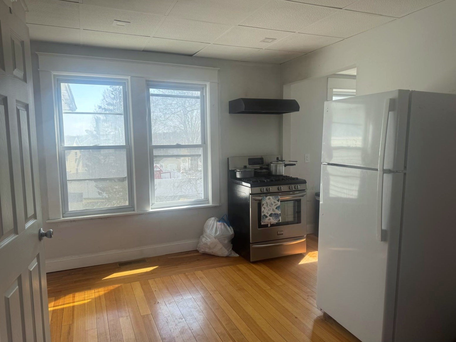 85 Seneca Street Property Photo 10