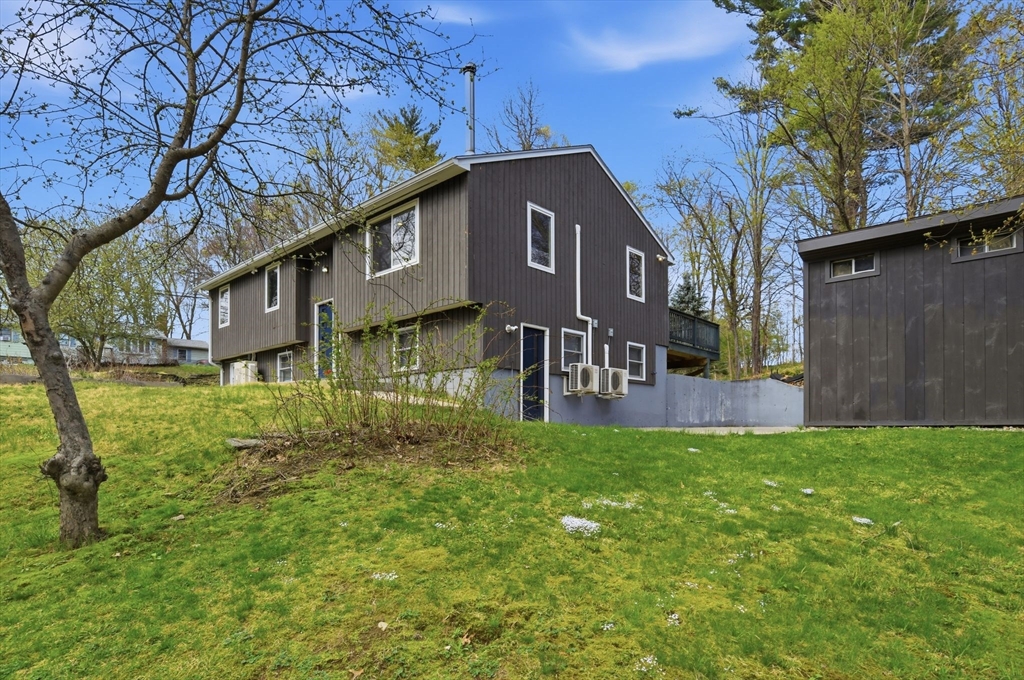 138 West St Property Photo 3