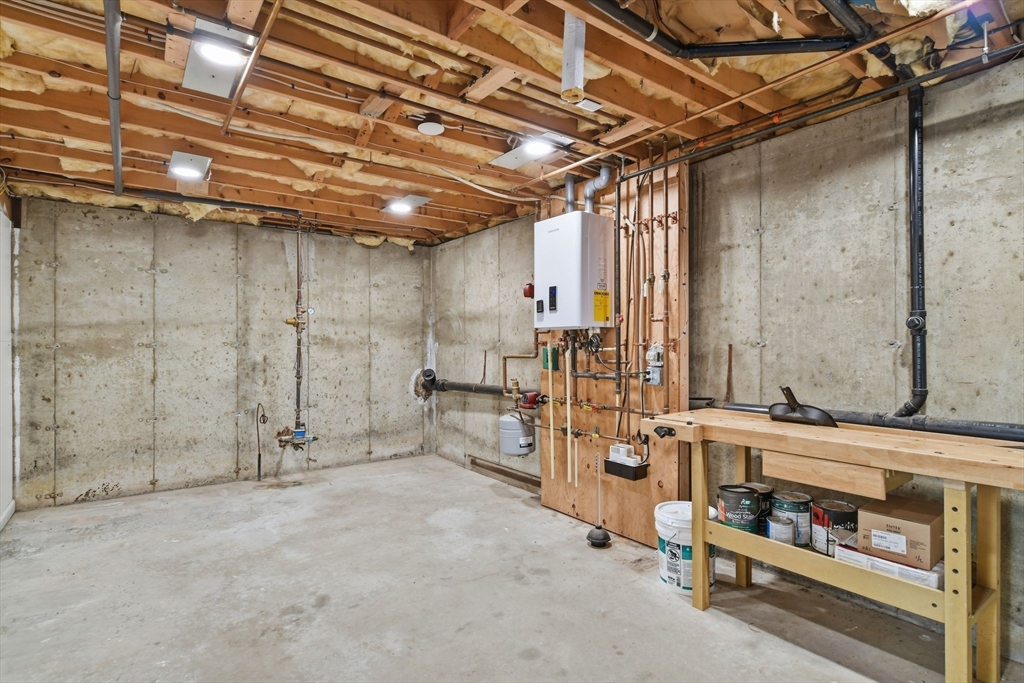 138 West St Property Photo 23