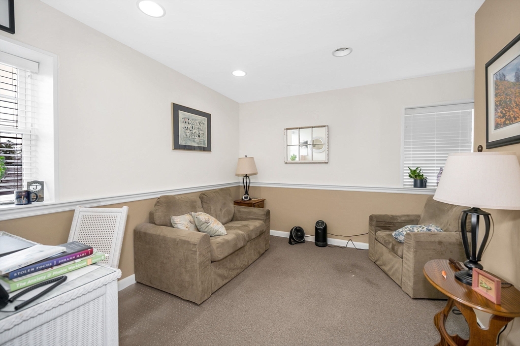 1595 Lakeview Ave # 9 Property Photo 14