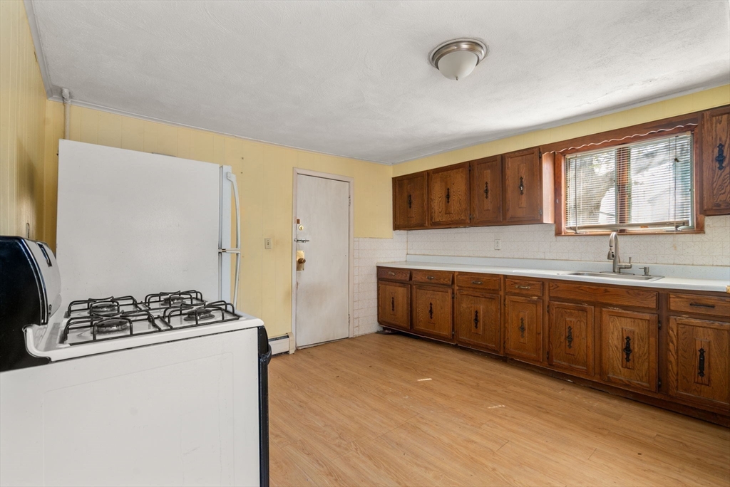 39 Hunting Street Property Photo 14
