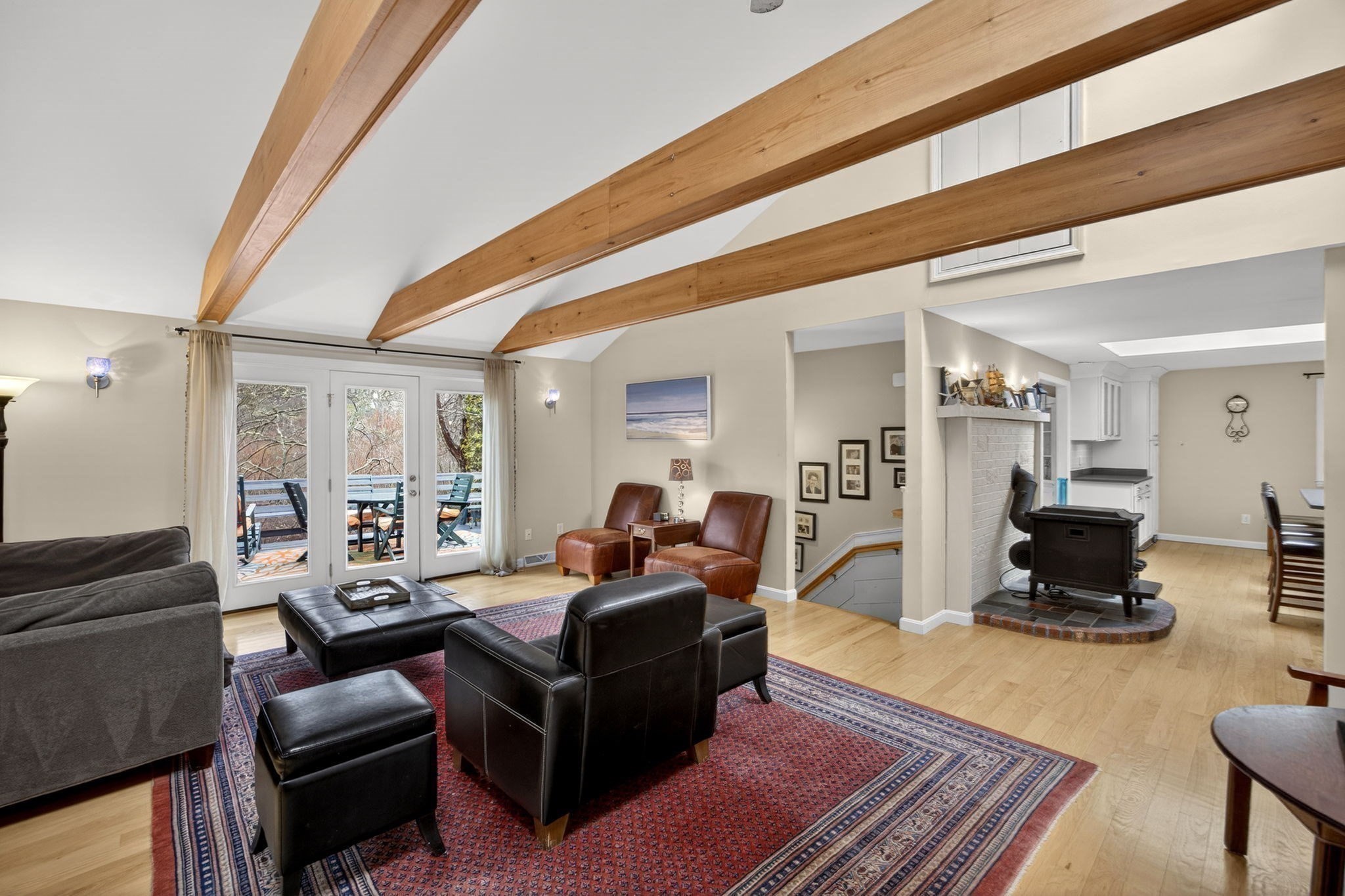 17 Property Photo 8