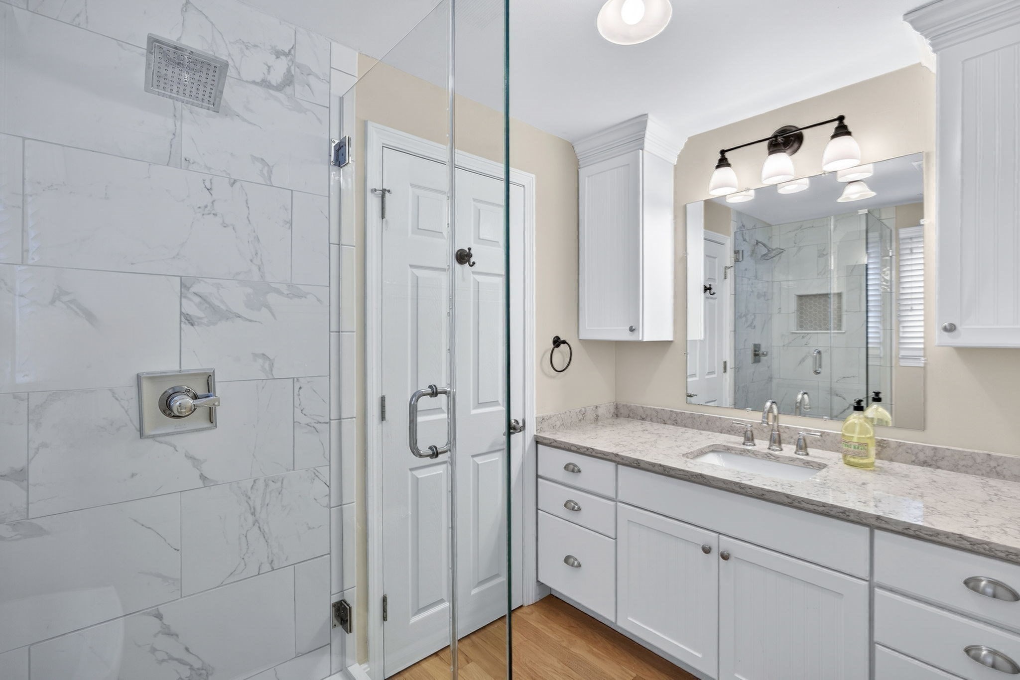 17 Property Photo 18
