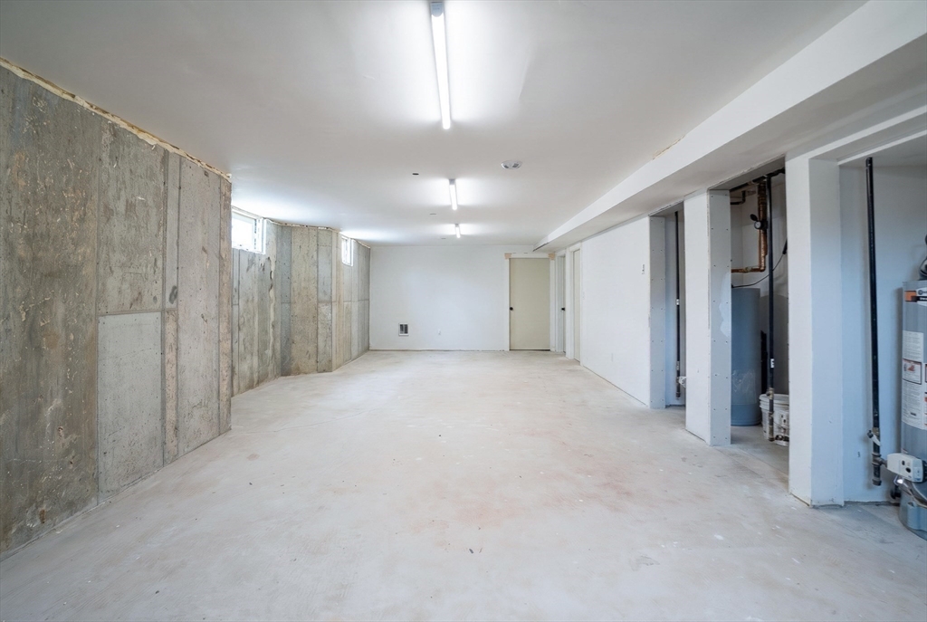 16 Church St Property Photo 19