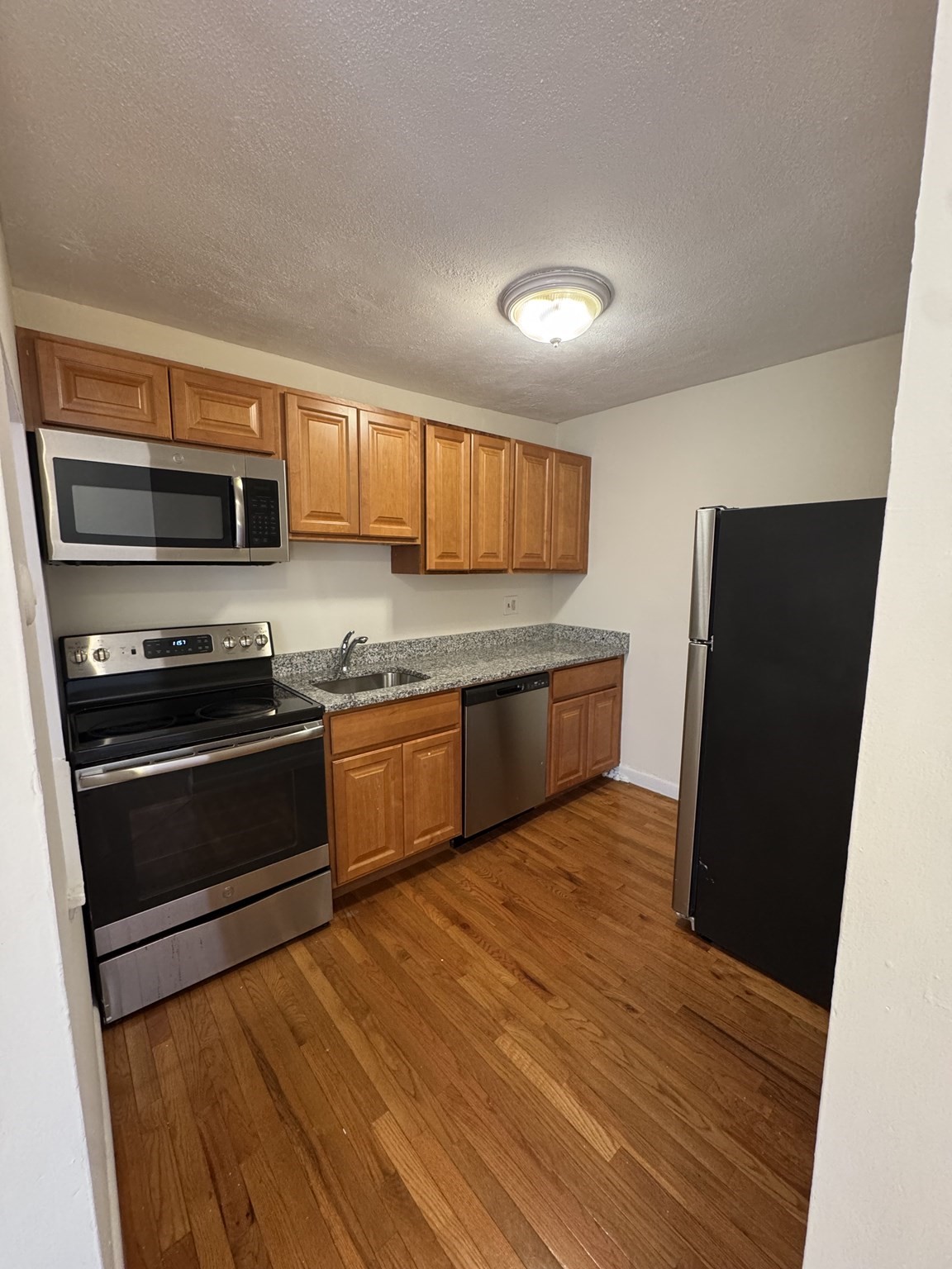 1027 Commonwealth Ave # 11 Property Photo 1