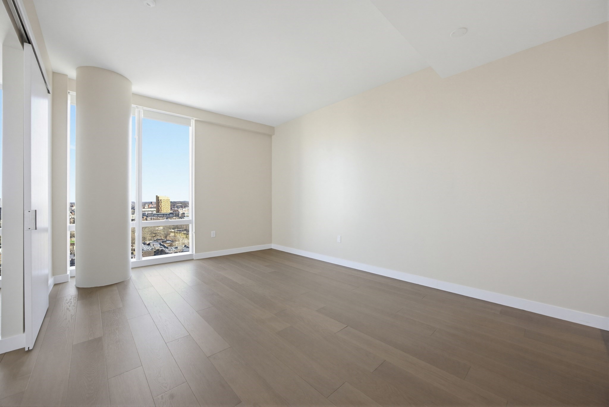 188 Brookline Ave # 19d Property Photo 3