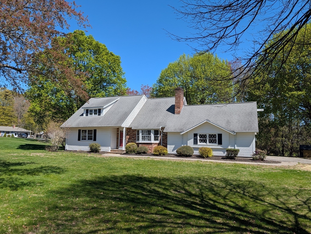124 Plain Road West