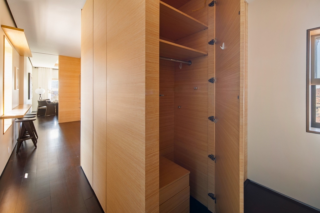 48 Beacon St # 12f Property Photo 13