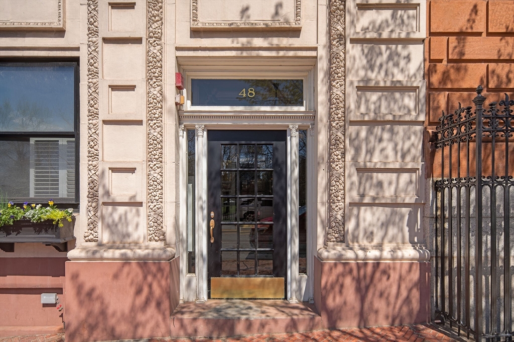 48 Beacon St # 12f Property Photo 16