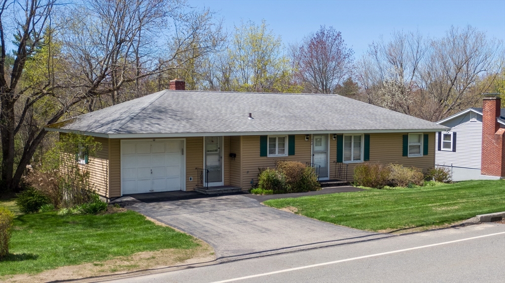 250 Pleasant St Property Photo 1