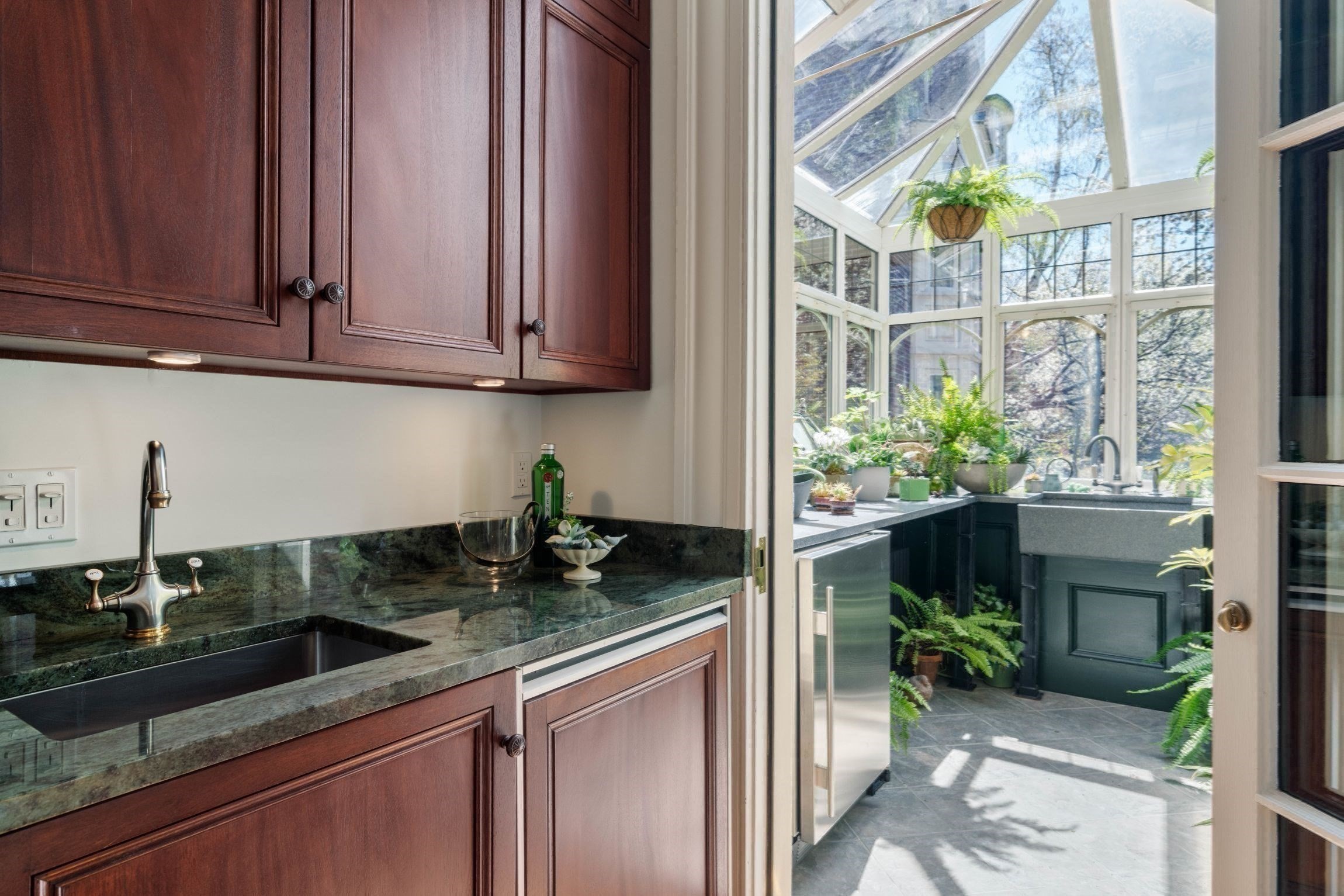 80 Pinckney Street Property Photo 12