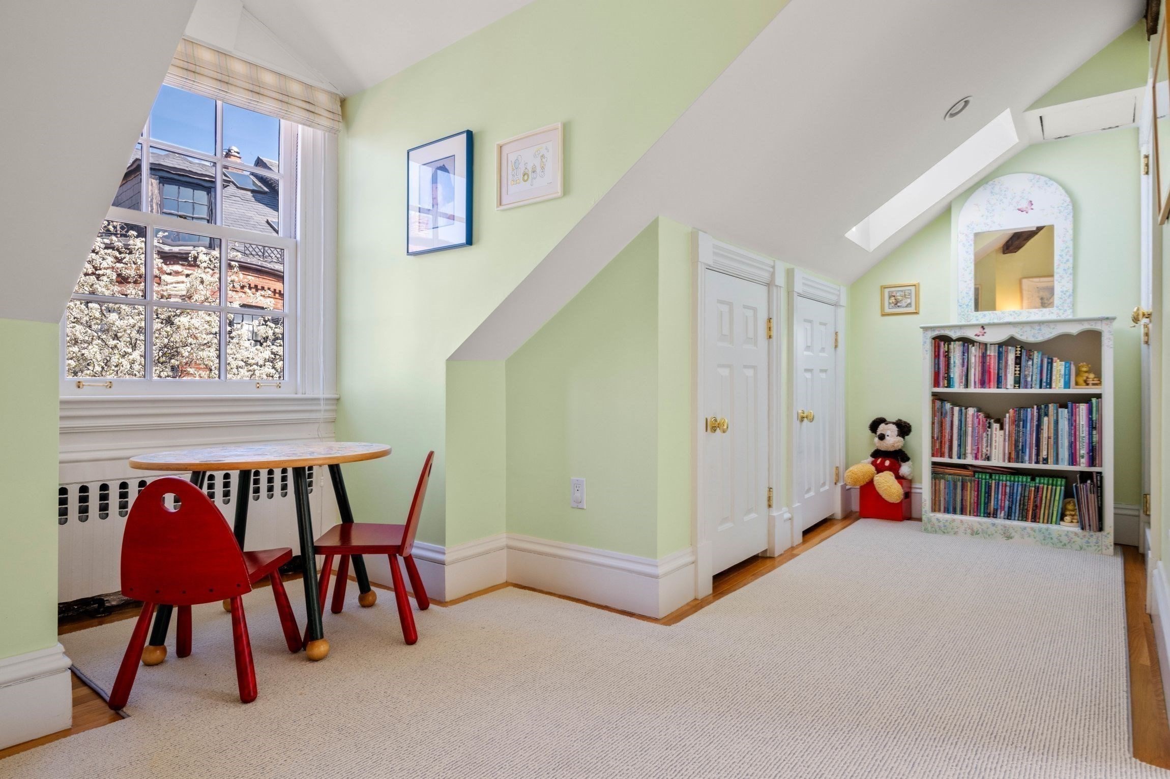 80 Pinckney Street Property Photo 23