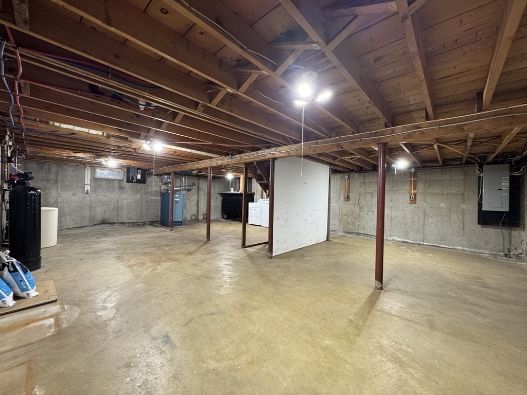 144 Main Property Photo 24