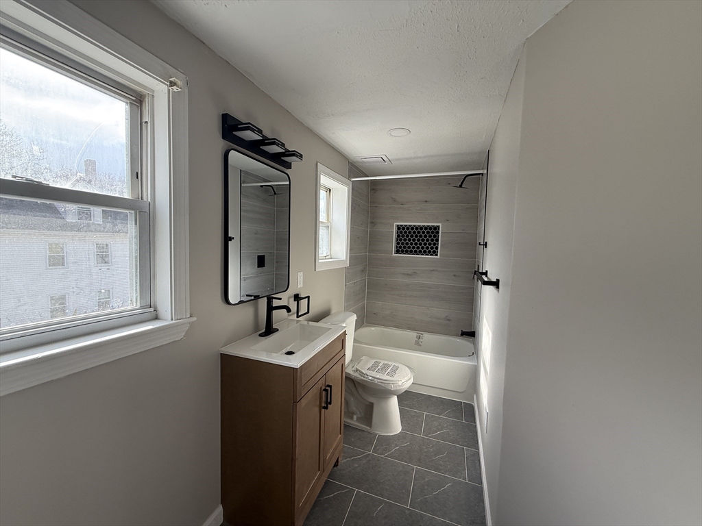 18 Meadow Street # 2 Property Photo 10