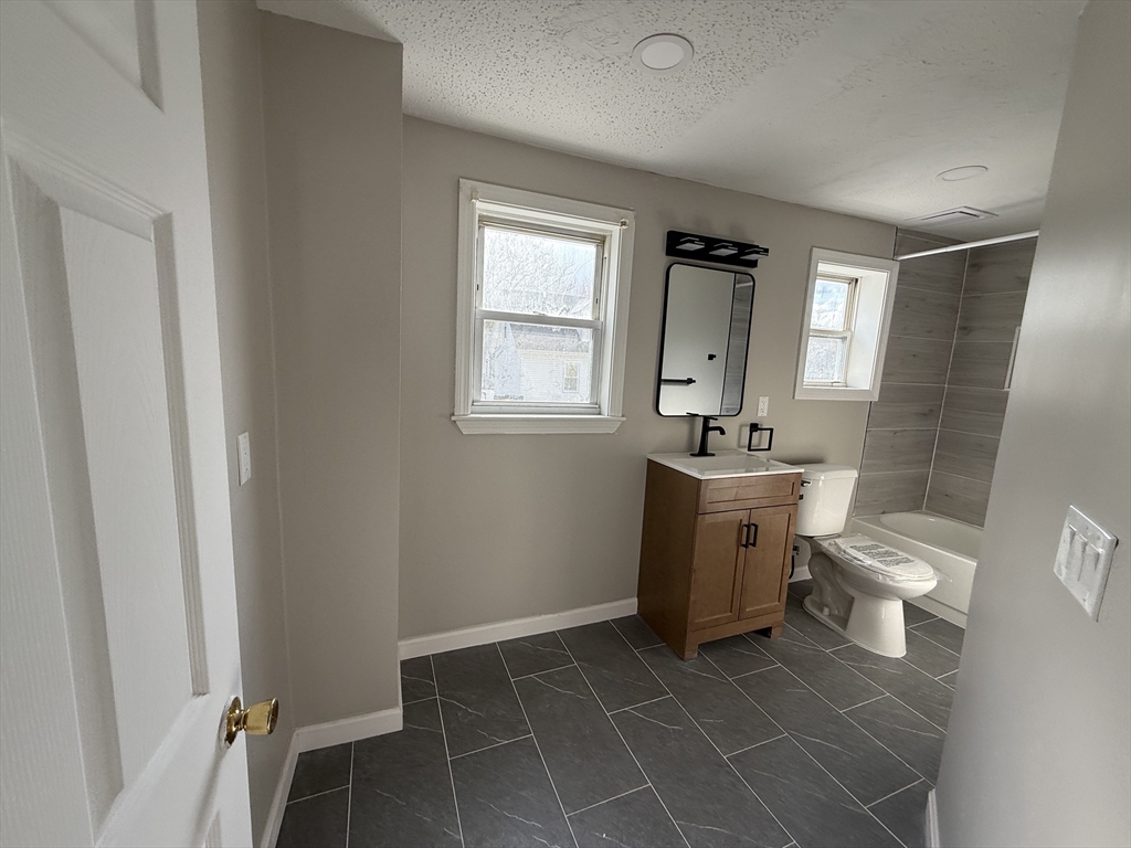18 Meadow Street # 2 Property Photo 11