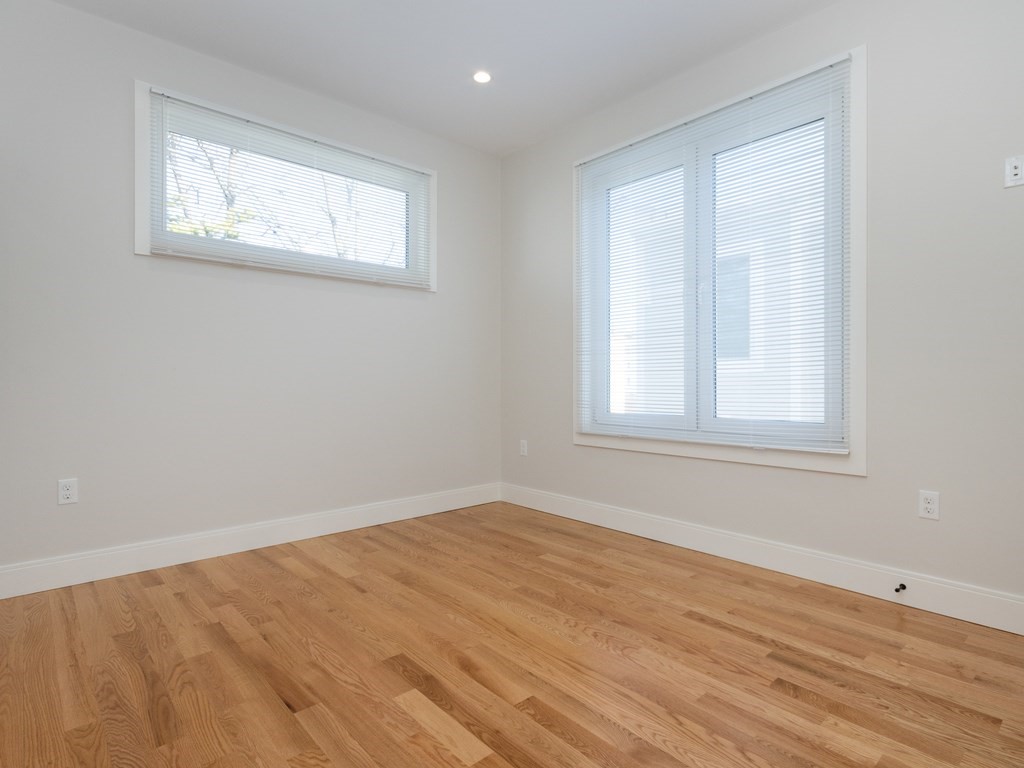 9 Tovar # 3 Property Photo 7