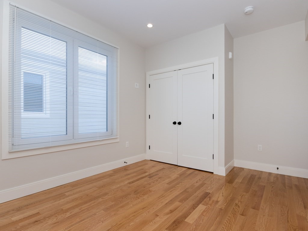9 Tovar # 3 Property Photo 8