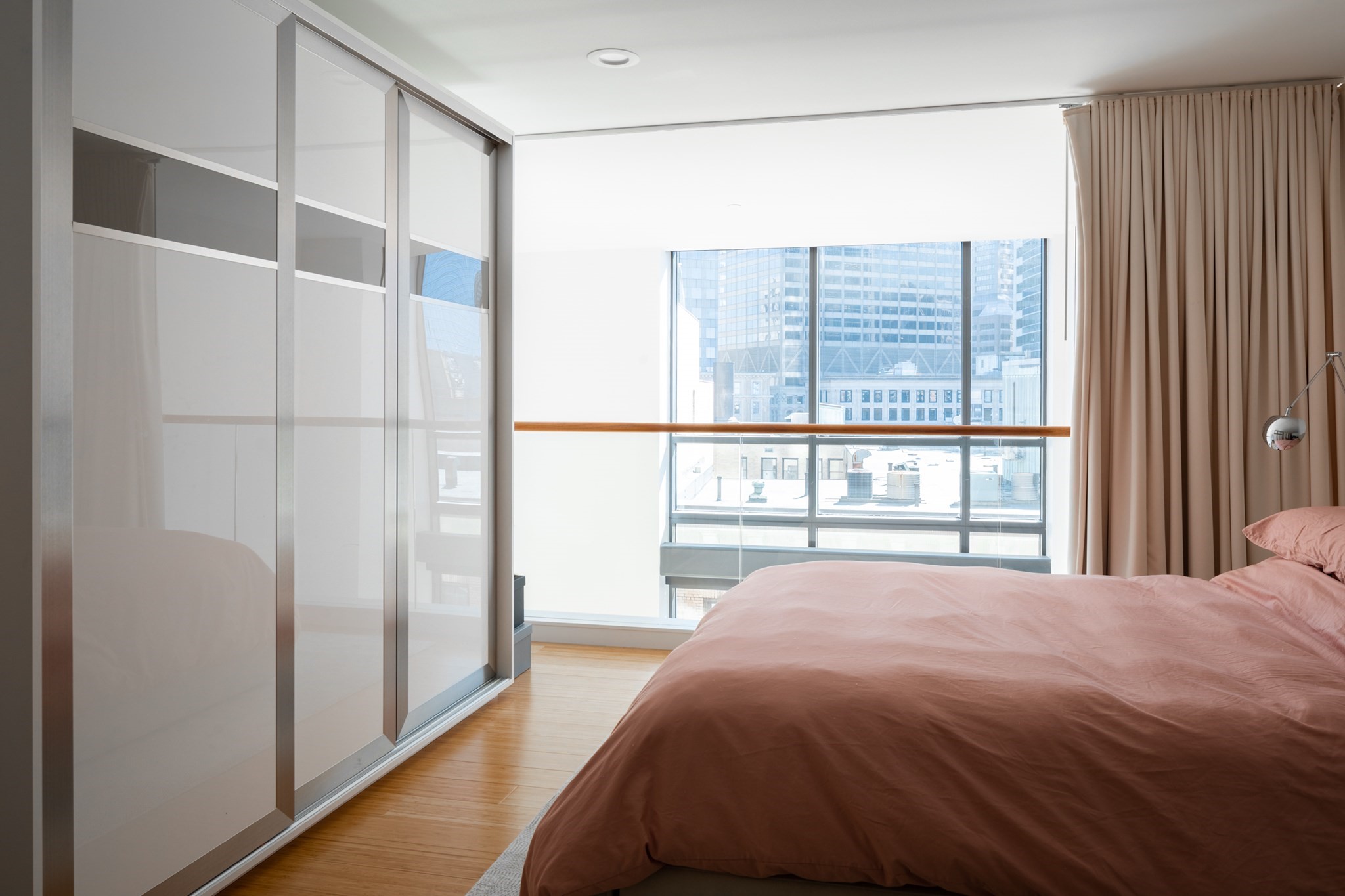 45 Province St # 910 Property Photo 12