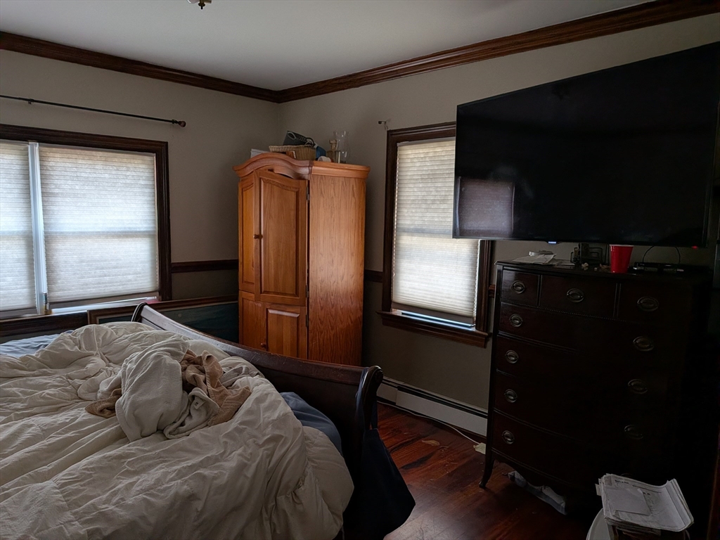 7 Willis Ave Property Photo 11