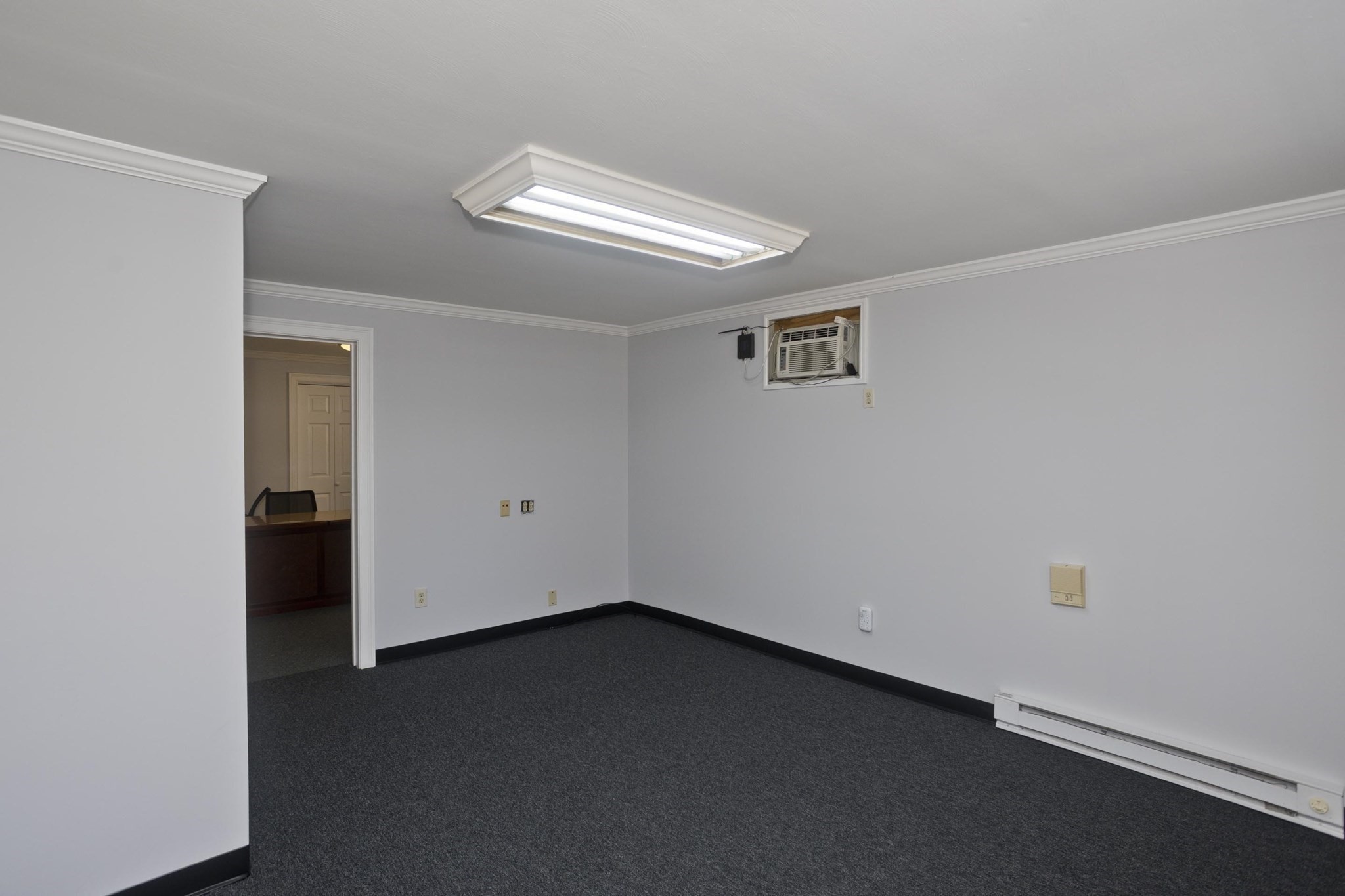 902-910 Chicopee Street # 1r Property Photo 5