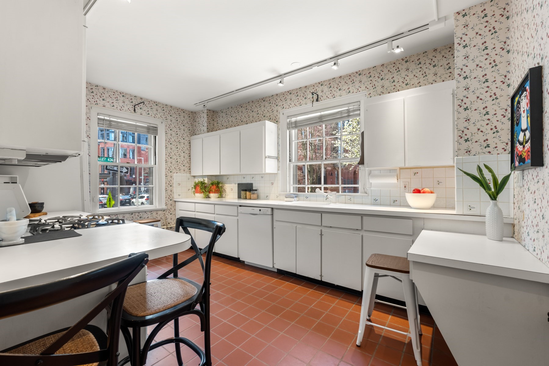 192 Commonwealth Ave # 2 Property Photo 17