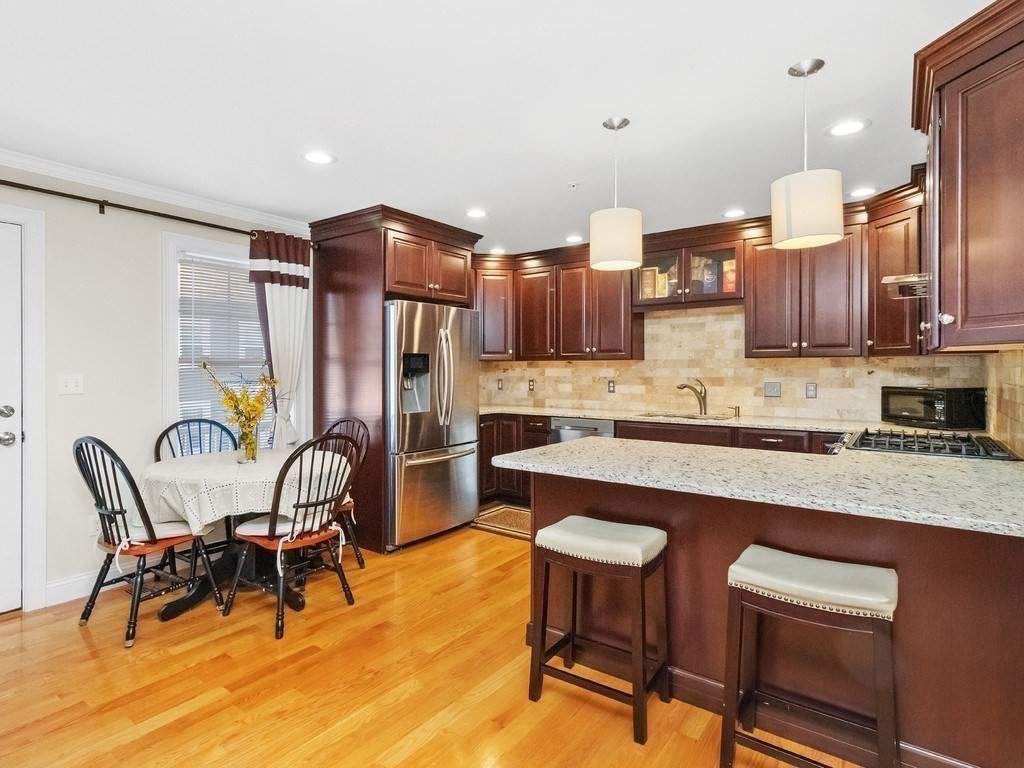 172 Bright Street # 3 Property Photo 6