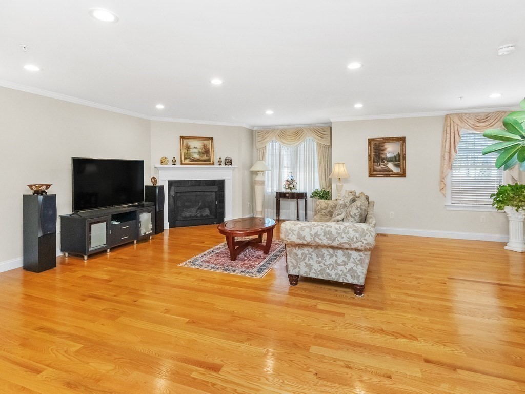 172 Bright Street # 3 Property Photo 13