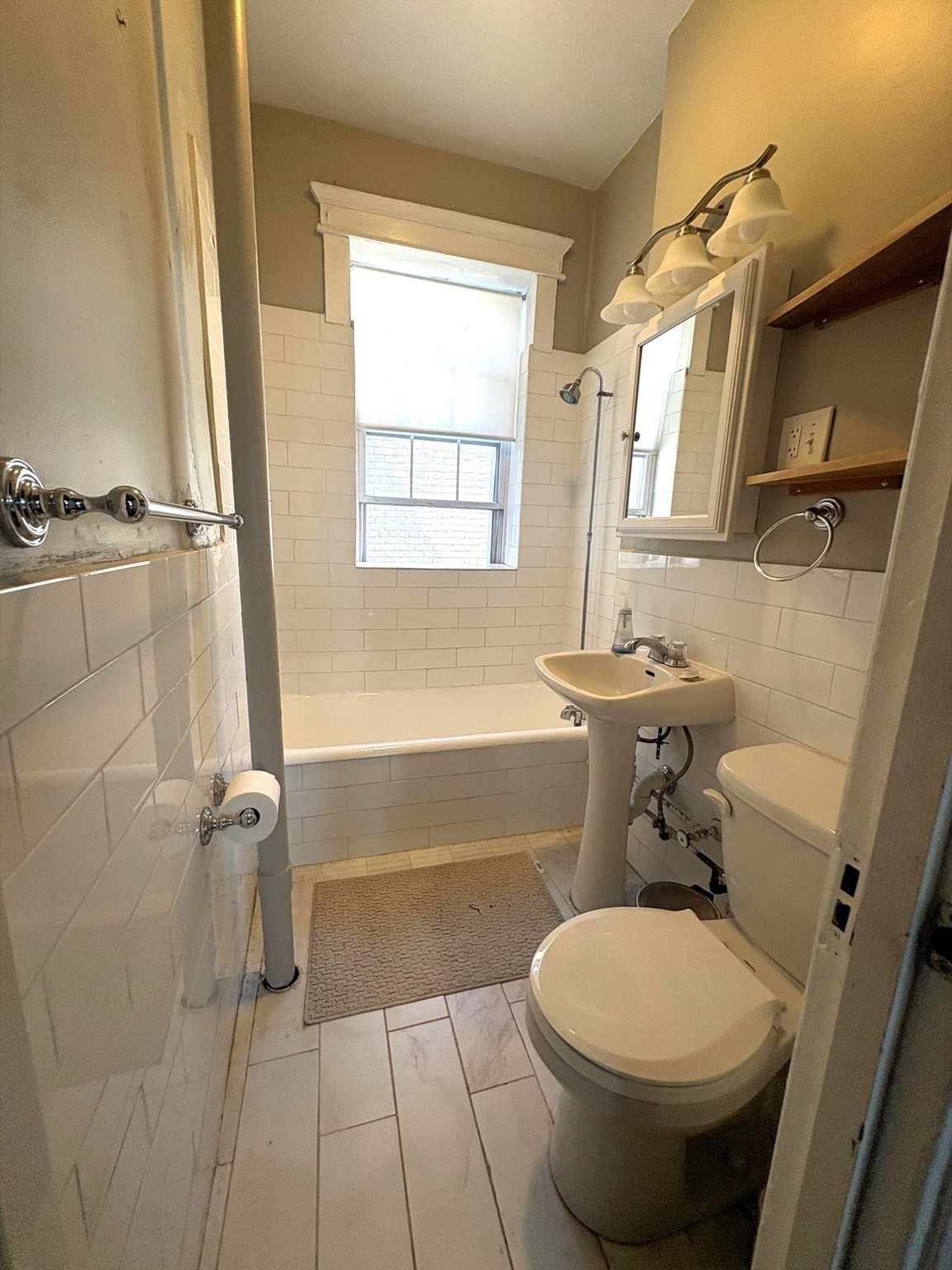 1633 Commonwealth Ave # 12 Property Photo 14
