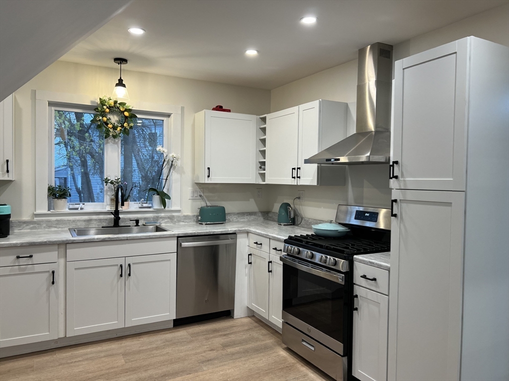 51 Undine Ave Property Photo 28