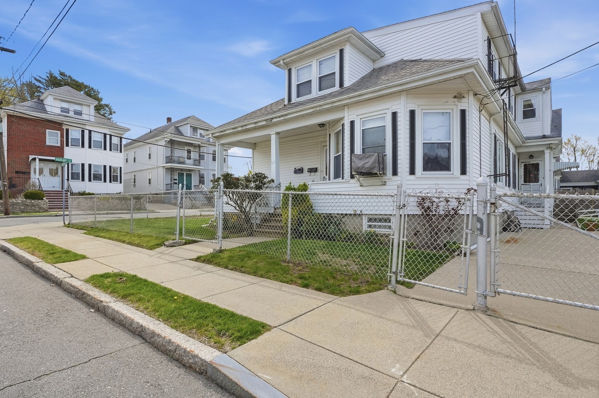 62 Topham Street Property Photo 2