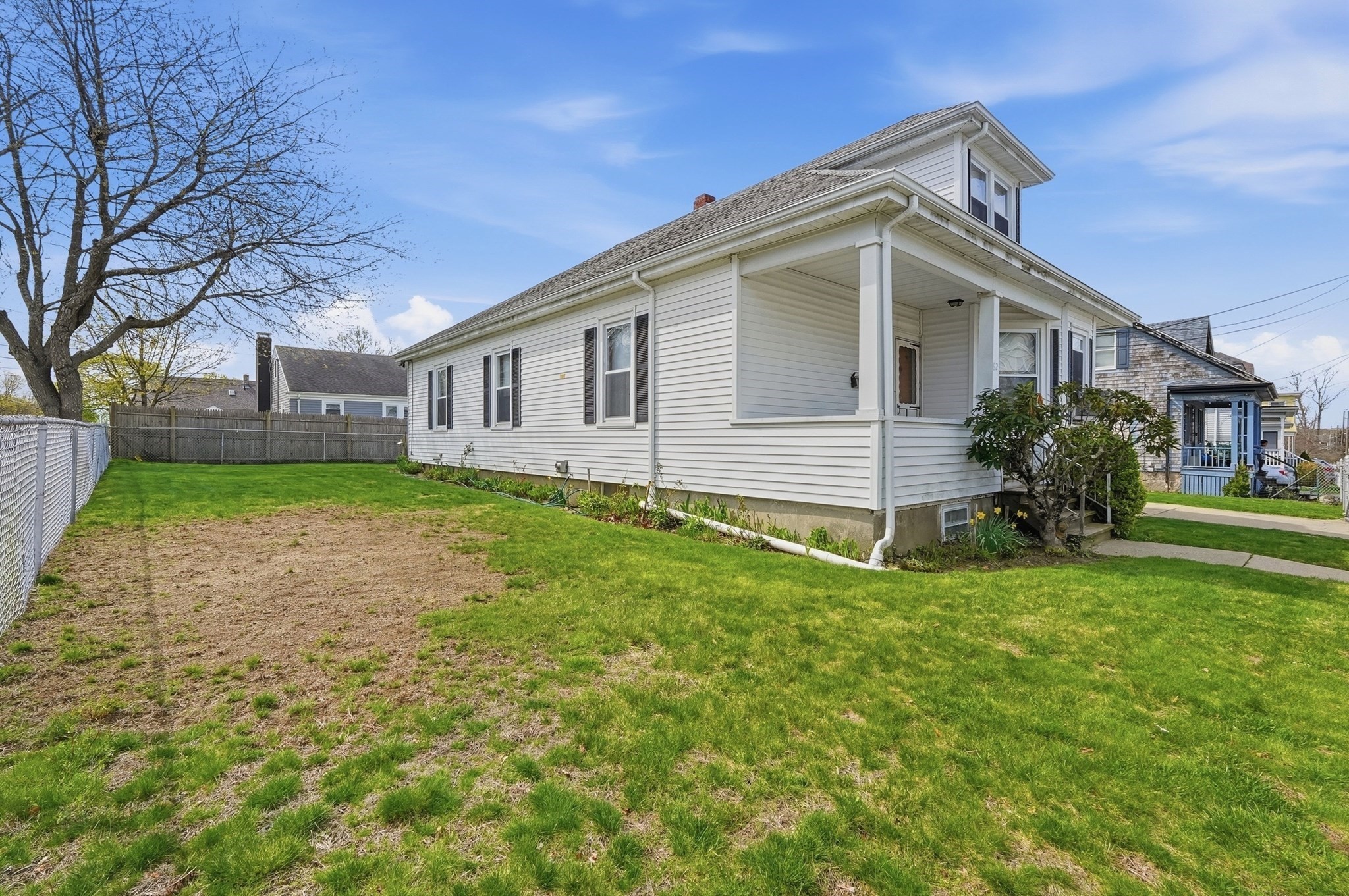 62 Topham Street Property Photo 3