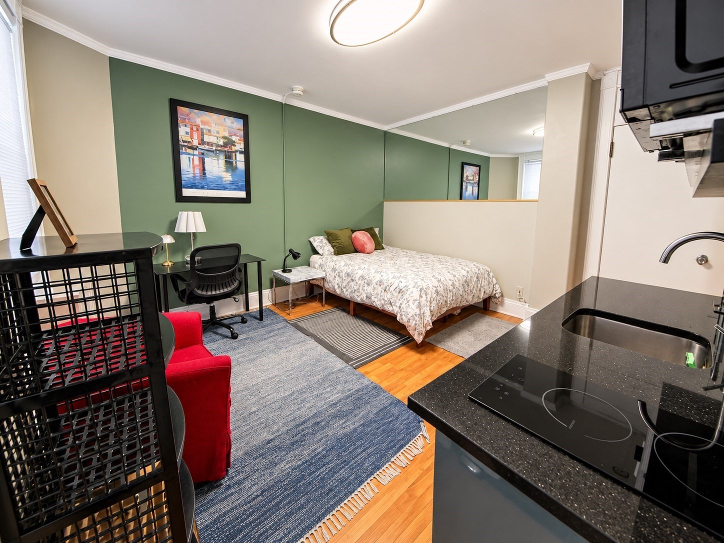 21 Beacon St # 3K Property Photo 1
